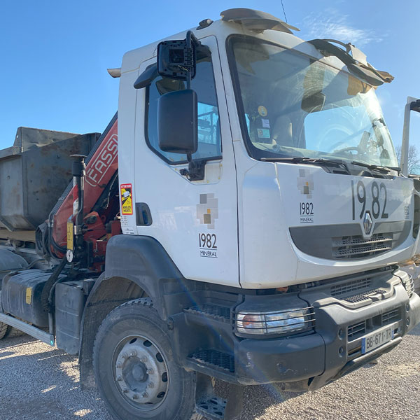 1982 Minéral livraison
